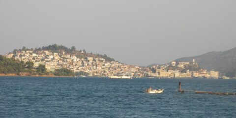 Poros